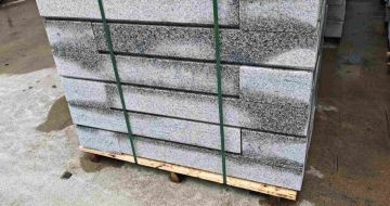 南宁芙蓉白路牙石，马路牙子