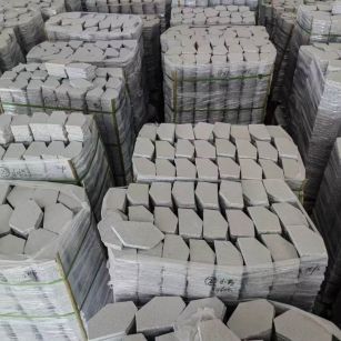 南宁芝麻白石材冰裂纹，碎拼。