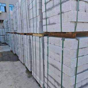 南宁芝麻白路牙石，路侧石