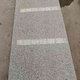 南宁芝麻白光面毛板