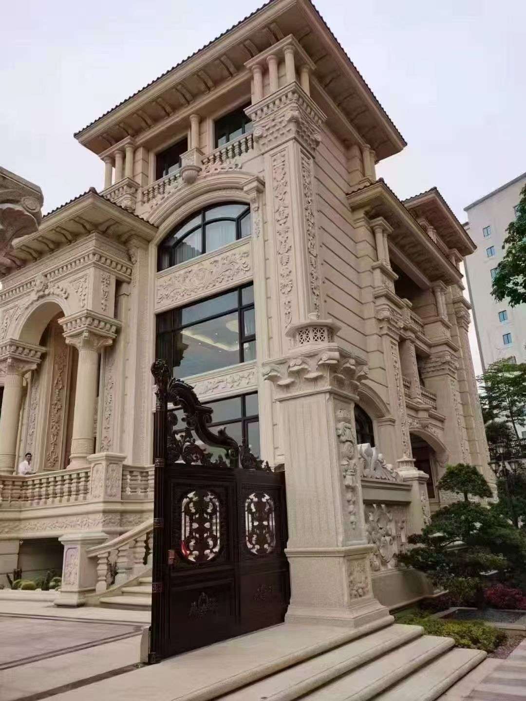 南宁黄金麻别墅外墙异形定制