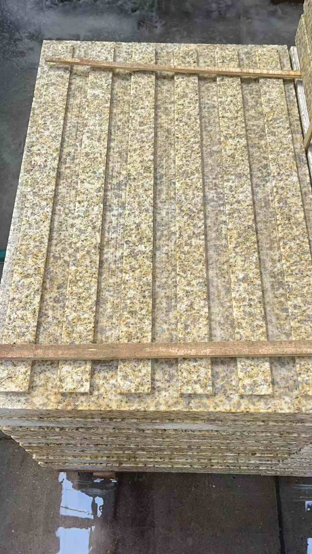 南宁黄金麻盲道 石材盲道