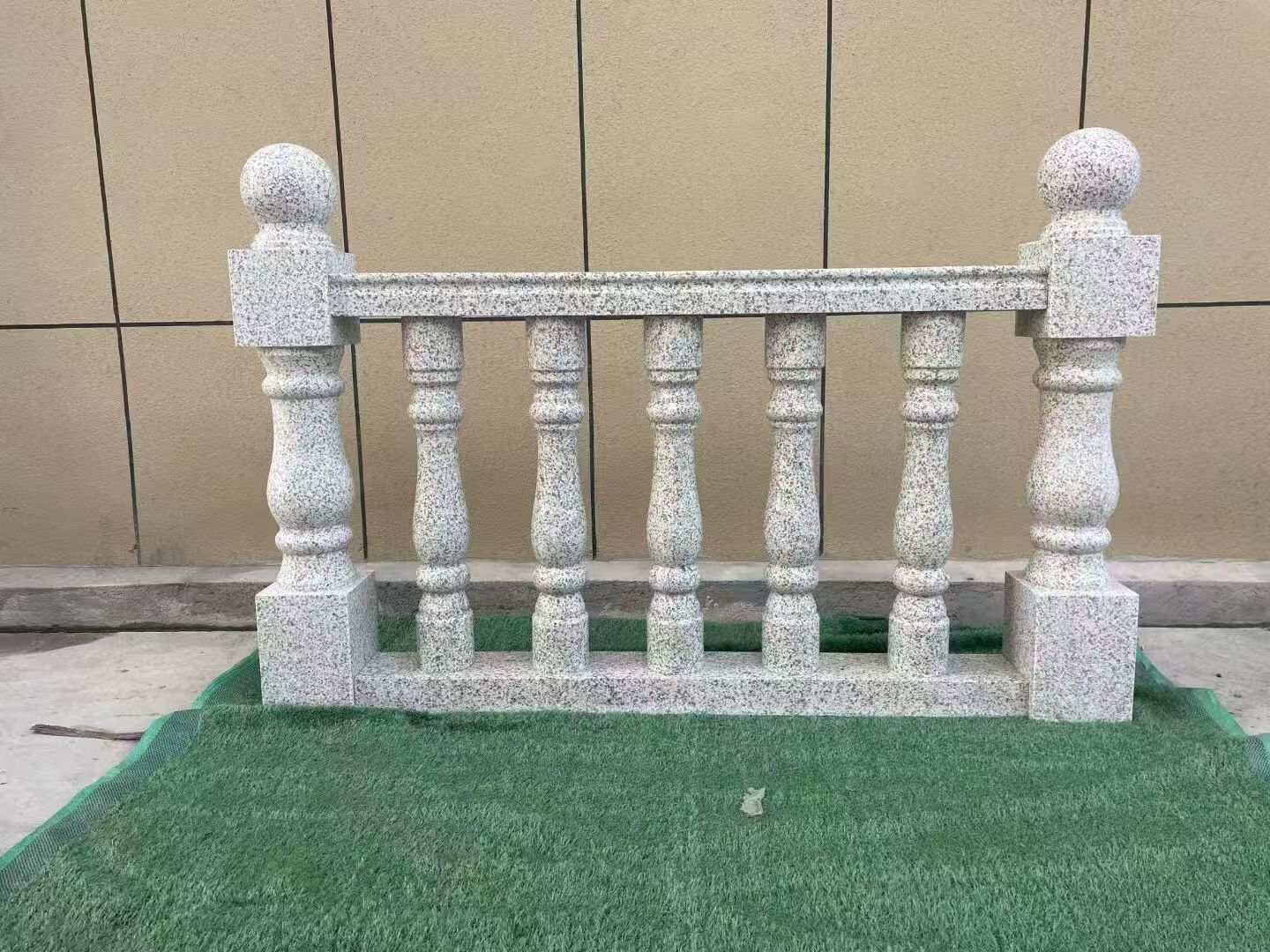 南宁芝麻白阳台栏杆 花岗岩栏杆