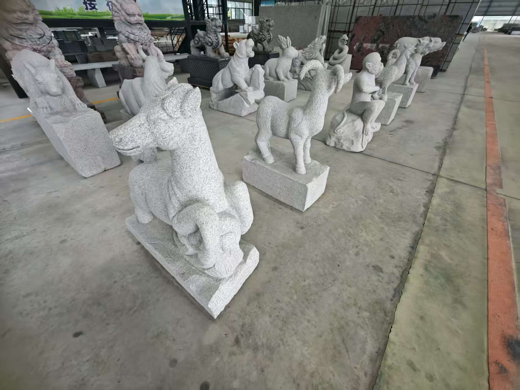 南宁芝麻白雕刻 十二生肖 异形雕刻