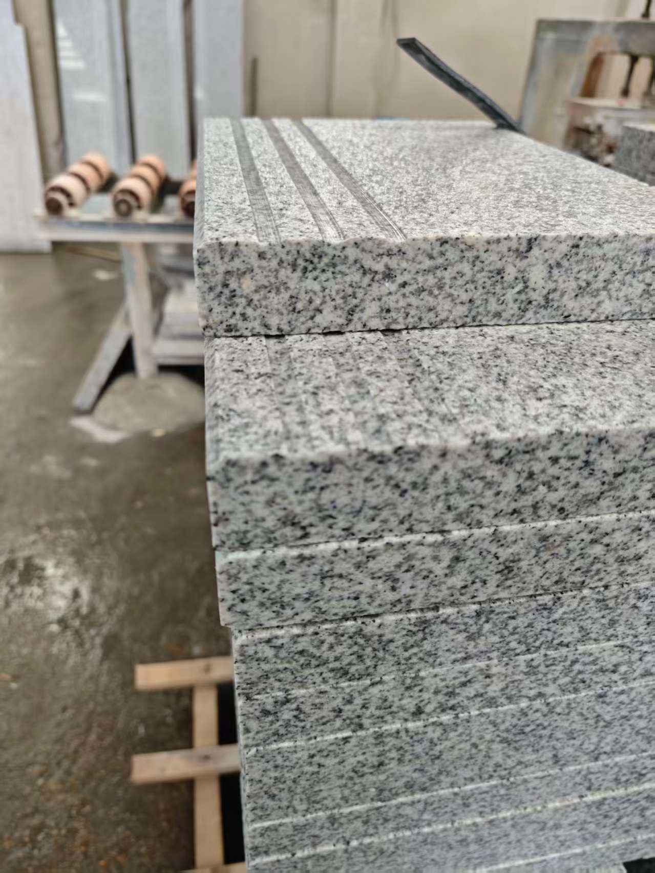 南宁芝麻白楼梯踏步