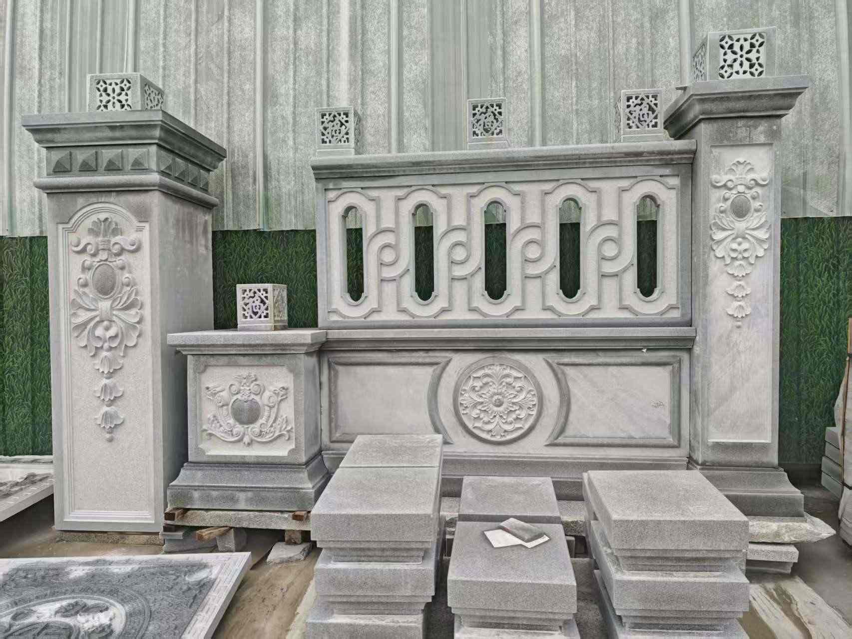 南宁芝麻灰异形别墅门头